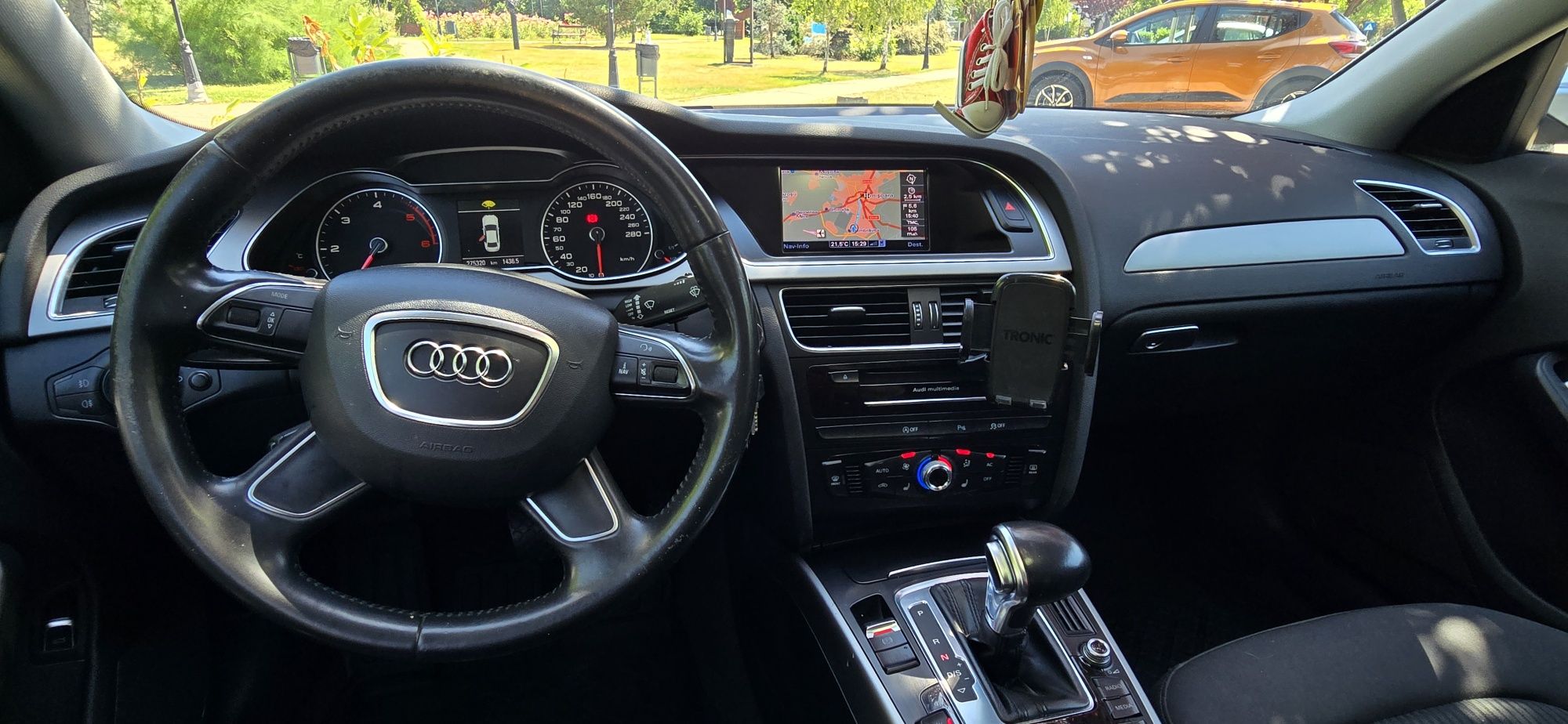 Audi A4 Limousine