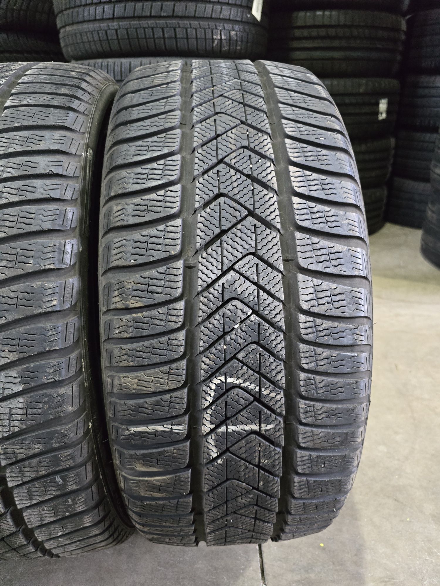 255/35/21 PIRELLI 4бр