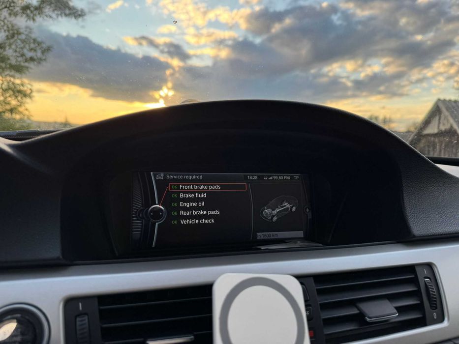 Vand BMW E90 lci