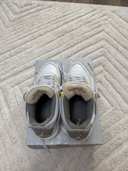 Air Jordan 4 Craft 43