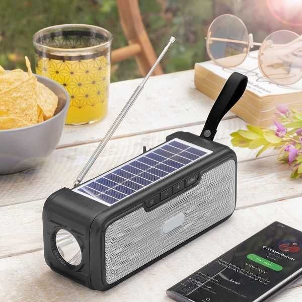 Radio cu panou solar 3-in-1, cu difuzor wireless si lanterna LED