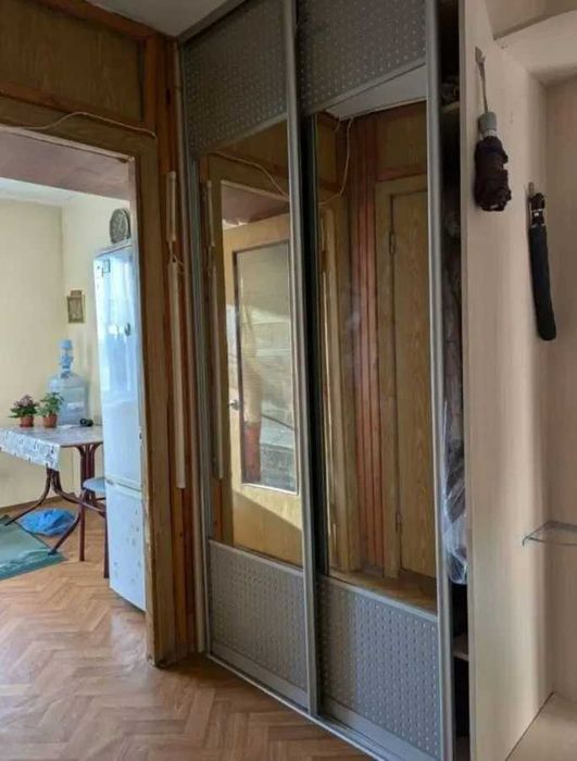 Дава се под наем Двустаен апартамент в София, Център - 56 кв.м за 397.8 € - Снимка #2