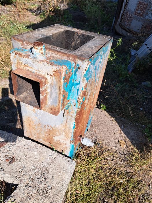 Печь на твёрдом топливе с водяным контуром