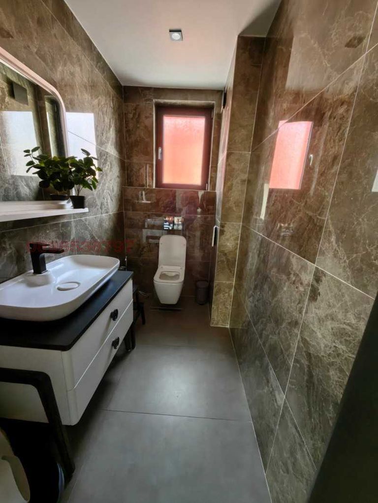Продава се Къща в Сапарева баня - 360 кв.м за 1203 €/кв.м - Снимка #10