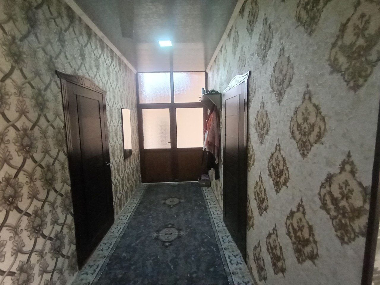 Yangi 19 dan srochna hovli sotiladi Hamma sharoiti bor