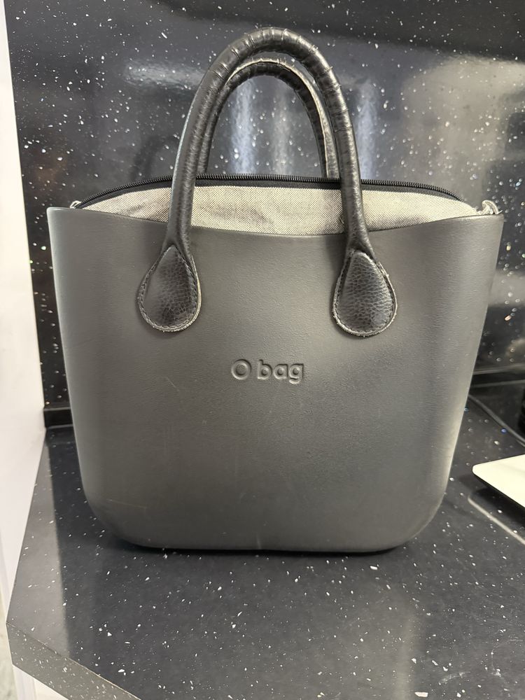 Чанта O Bag черна