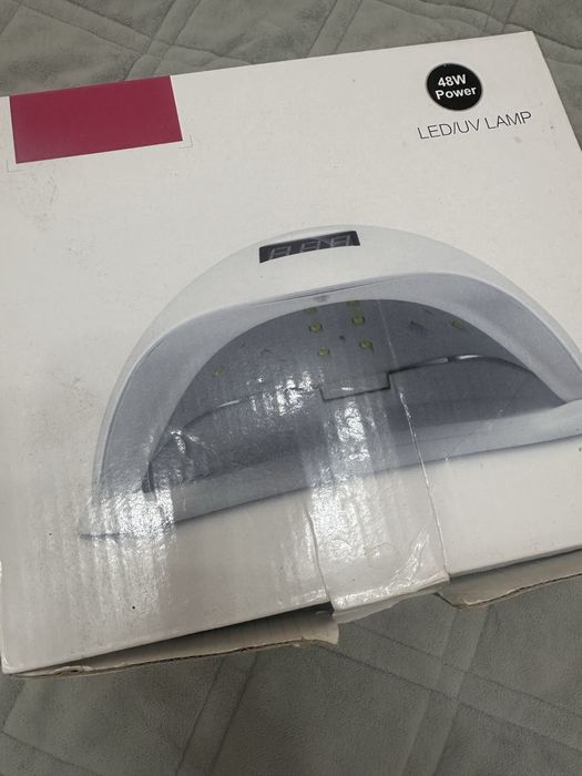 Продам лампу для маникюра