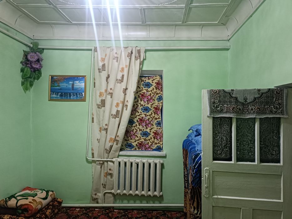 6 sotix xovli sotiladi