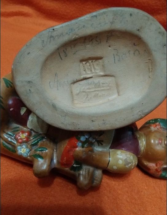 Cadou Sarbatori Statueta Bibelou Vechi Colectie Argila Pictate Manual