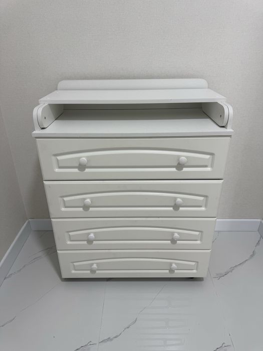 Продам пелинальный комод