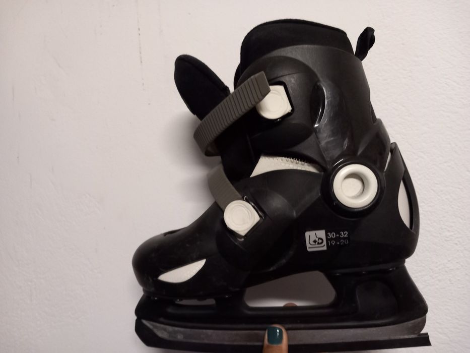 Patine pentru gheata  30 - 32