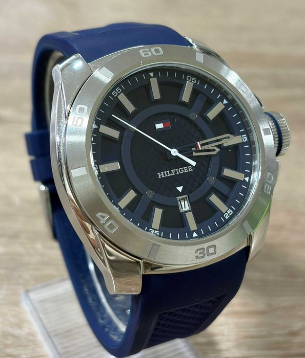 Часовник Tommy Hilfiger Windsurf 1792134