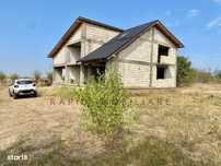 Teren aprox 600 mp + Constructie 253 mp - Arcasilor - Gaz Curent Apa