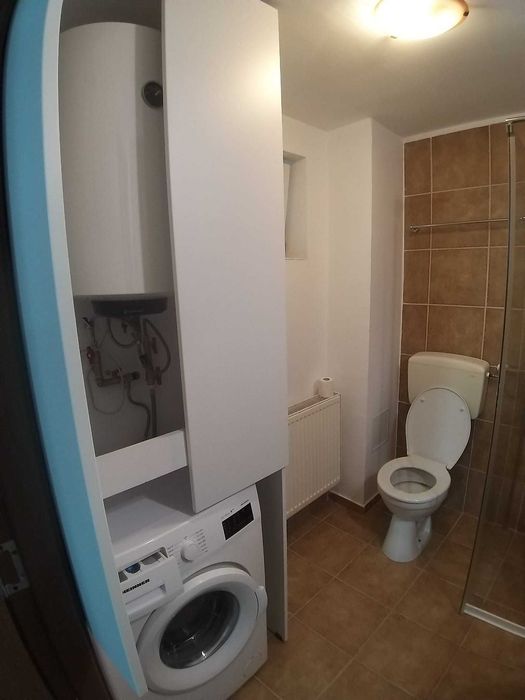 Proprietar, inchiriez apatament 2 camere cu curte, parcare ,Giurgiului