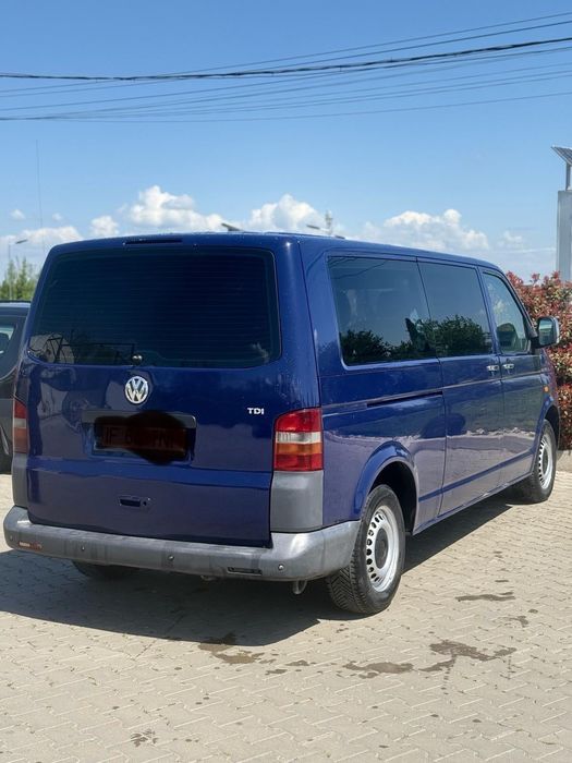 Vw T5  8+1 long 1,9tdi 2008 Ro variante