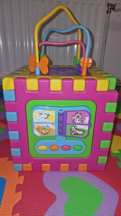 Голямо образователно кубче