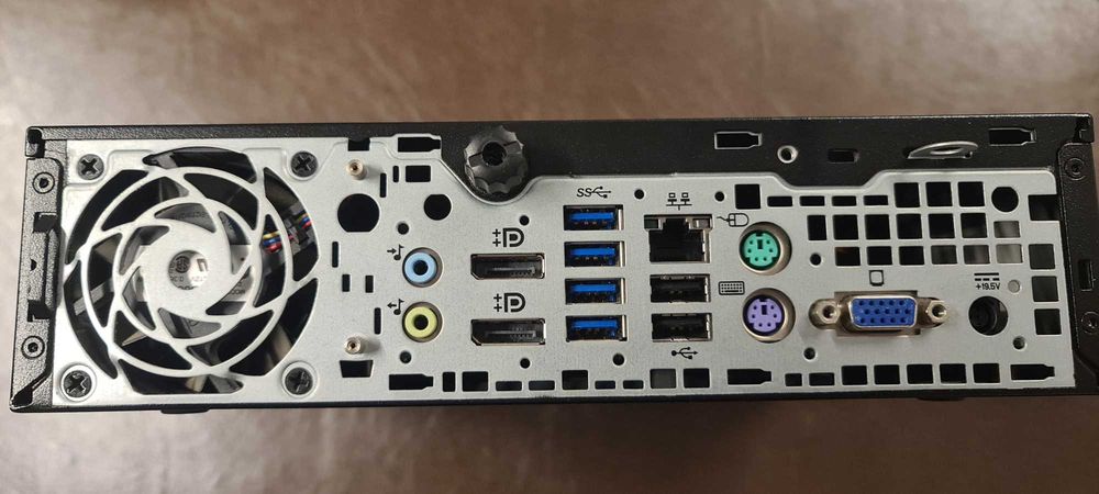 Офис компютри и монитори