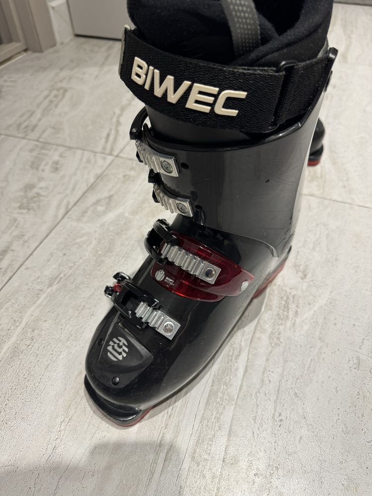 Лыжные ботинки Biwec 25.5см мужские 39.5 размер
