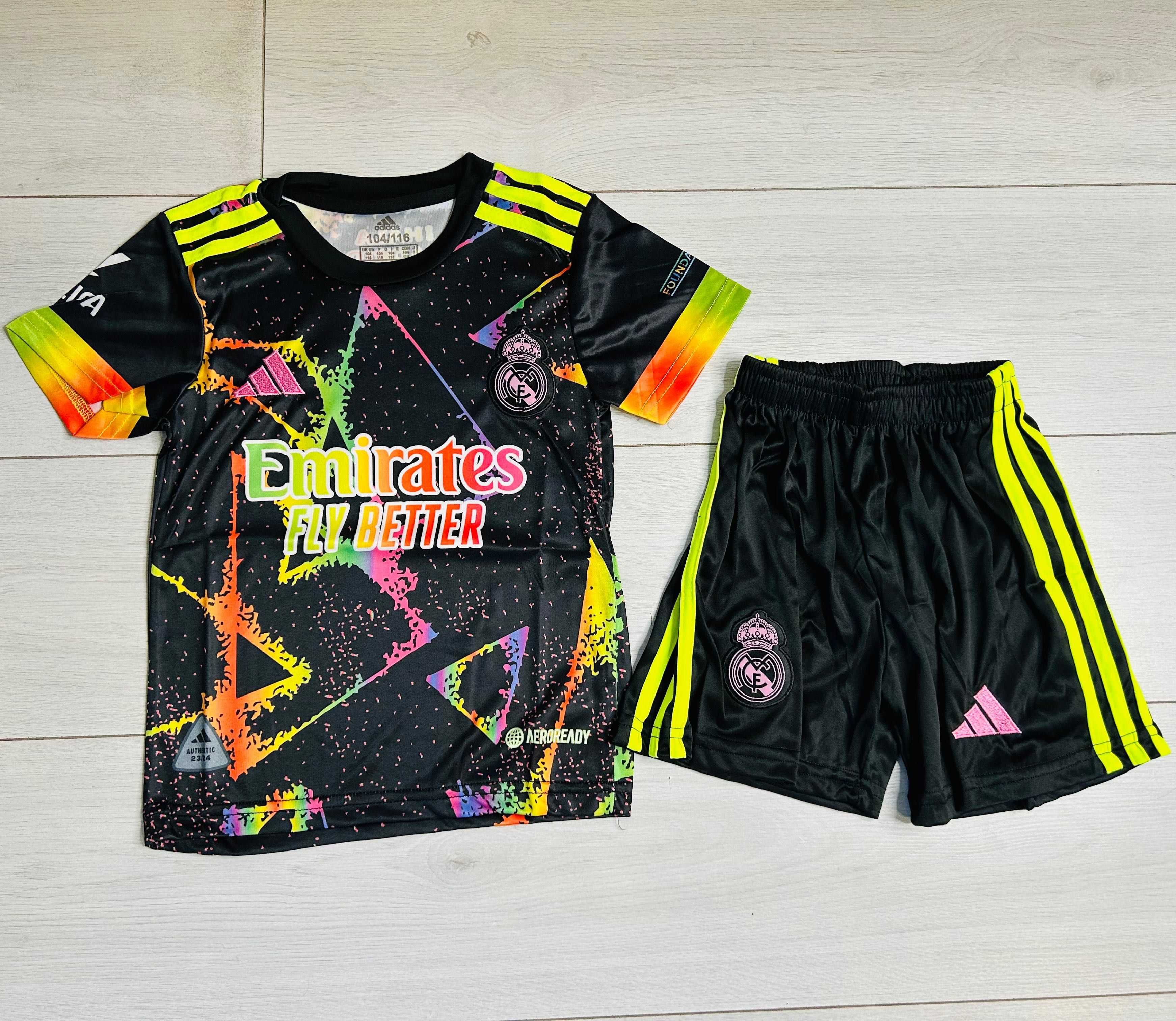 Tricou compleu copii Real Madrid vini Jr 7 multicolors kit 2025