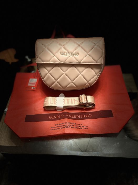 Geanta Valentino noua