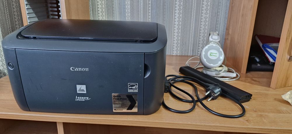 Продам принтер Canon LBP6000B
