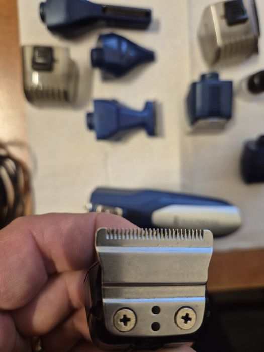 Masina de tuns barba mustata Remington PG6045, 6 capete cu Acumulator,