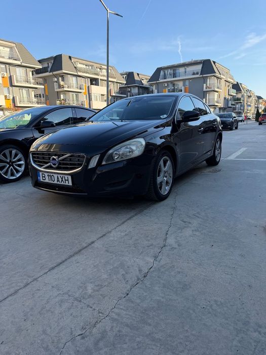 Volvo S60 Volvo S60 – 2011 | 1.6D | 305.000 km (motor schimbat recent)