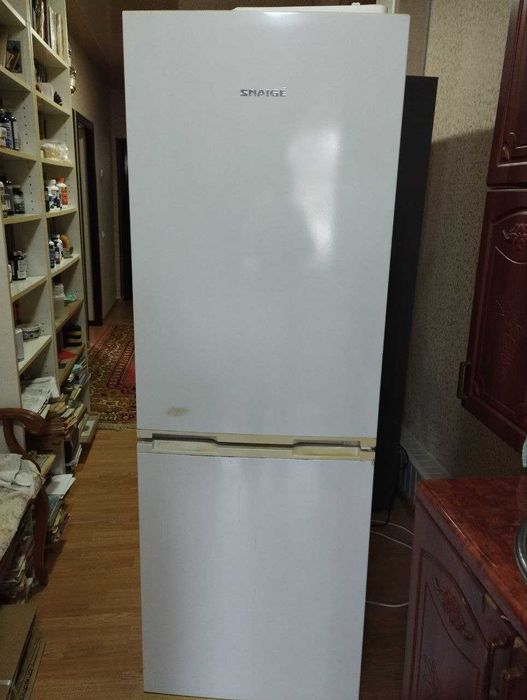 продам холодильник