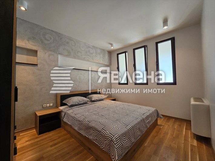 Дава се под наем Многостаен апартамент в Варна, Бриз - 150 кв.м за 1500 € - Снимка #8