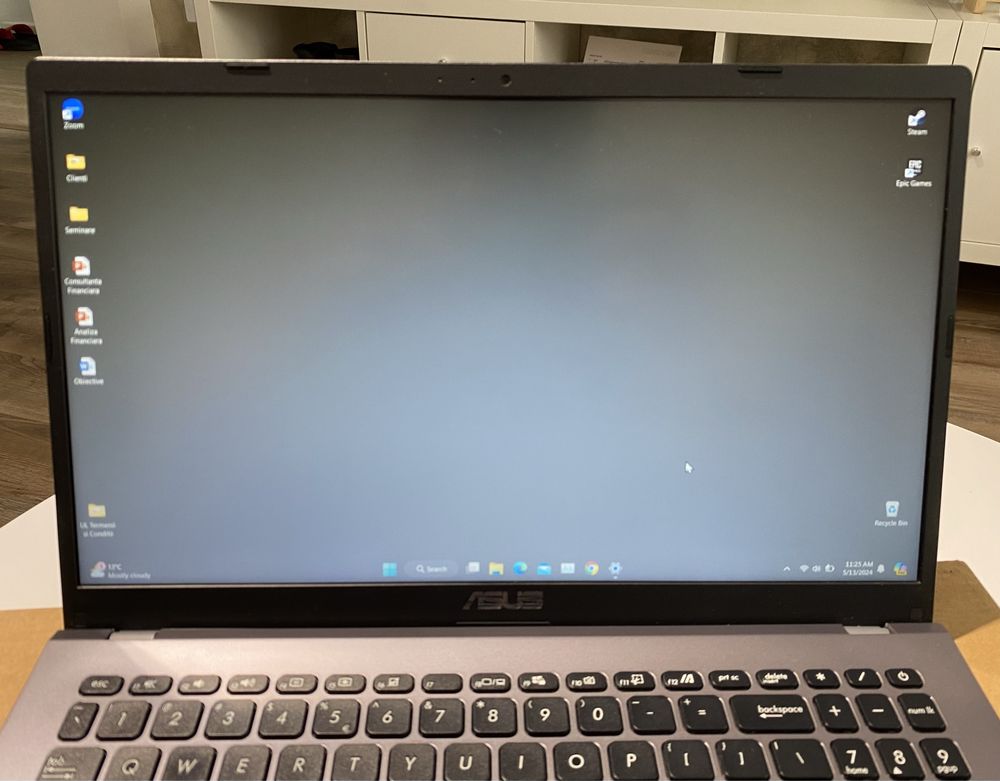 Laptop Asus VivoBook