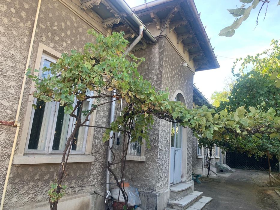 Casă de vânzare Ploiesti Strada Petre Negulescu