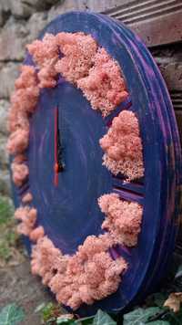 Уникален стилен часовник, изработен от естествени материали