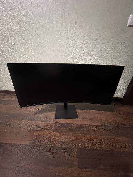 Новый игровой монитор Xiaomi Curved  34″