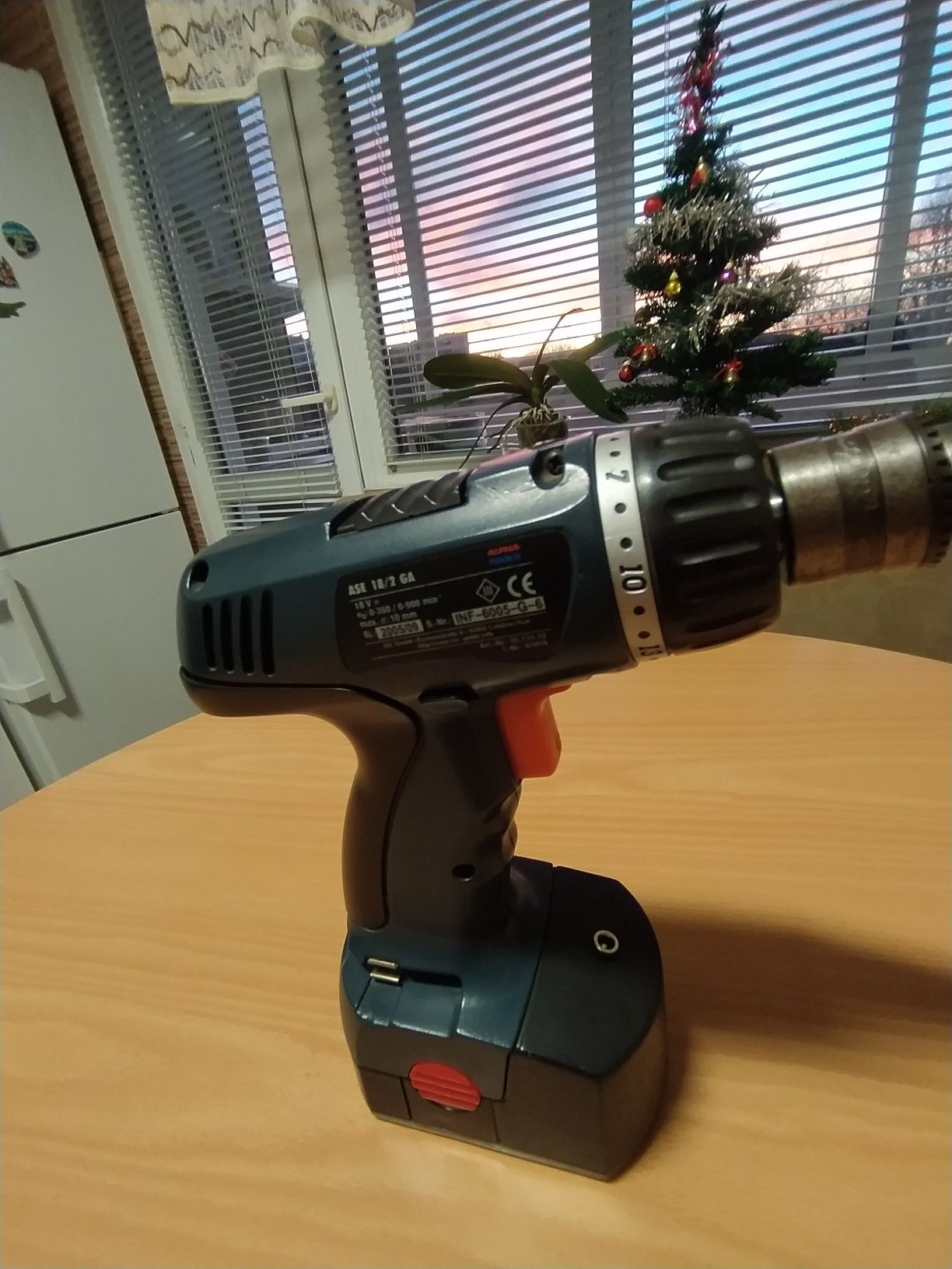 Винтоверт Alfa Tools 18/2