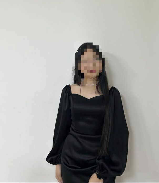 Платье черное короткое с корсетом