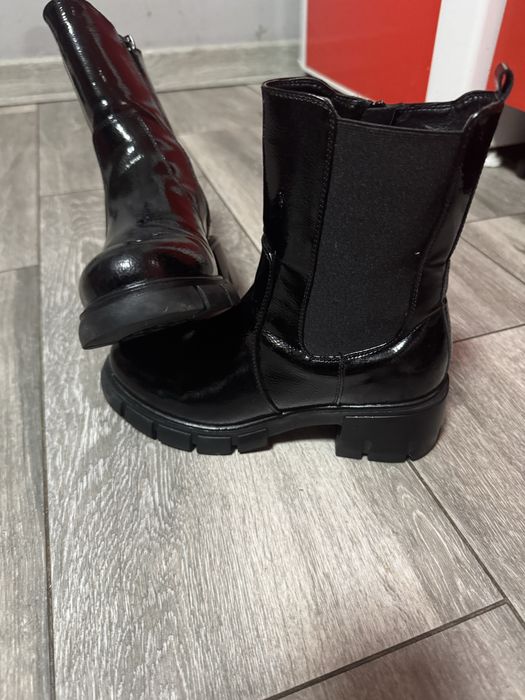 Vand cizmulite de lac