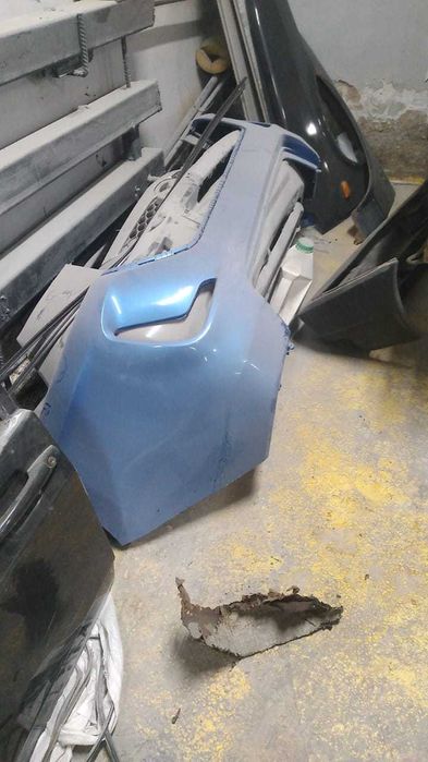 Задний бампер на KIA RIO