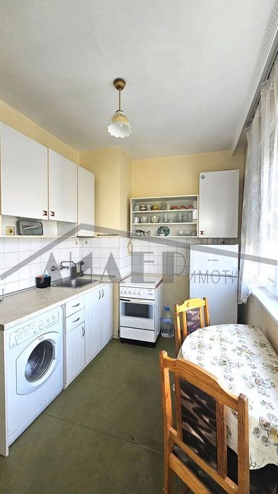 Продава се Двустаен апартамент в Пловдив, Младежки Хълм - 68 кв.м за 1883 €/кв.м - Снимка #10