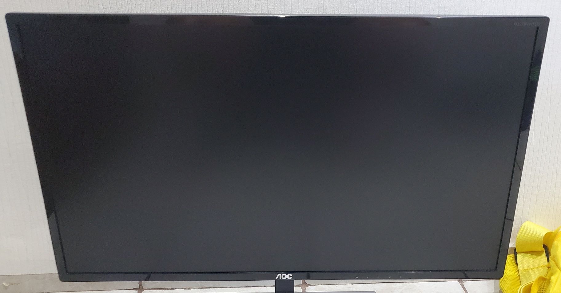 Монитор: AOC 31.5'' - 1440p/75Hz/IPS
