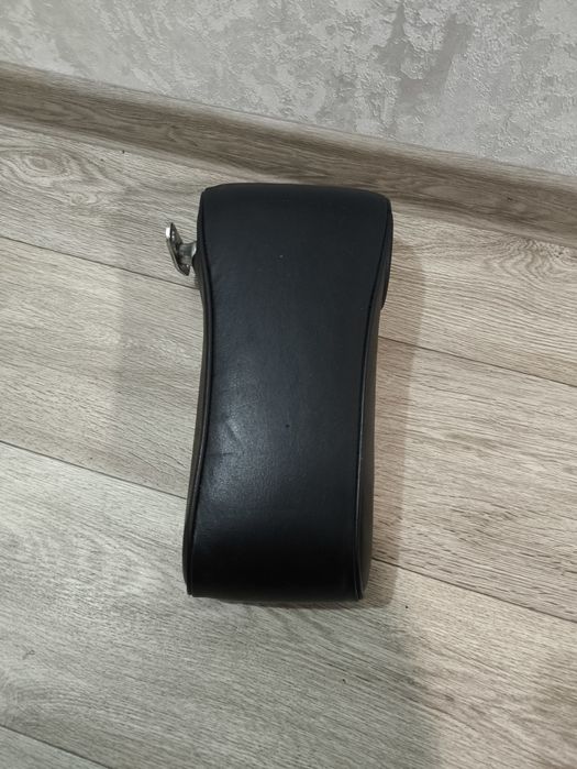 Mercedes 124 подлокотник кожа