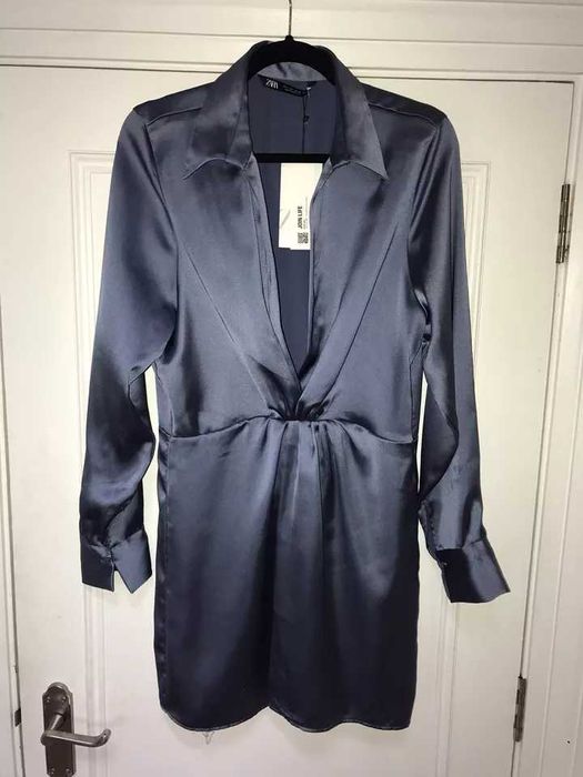 Zara rochie mini maneca lunga gri petrol bleu / gri noua satin decolte