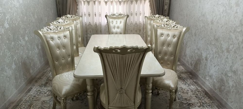 Стол с стульями  для 8 персон