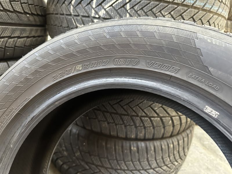 225/55/17 YOKOHAMA 4бр