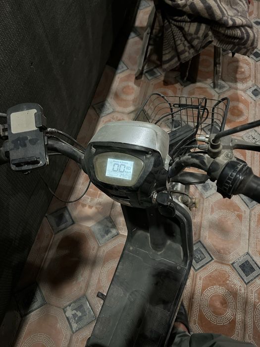 Elektira skuter 2 redlayn