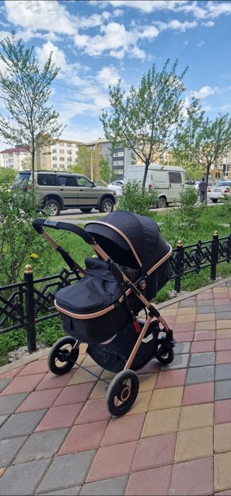 Коляска, в отличном состоянии