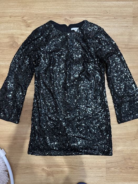 Пайетена рокля на H&M зелена