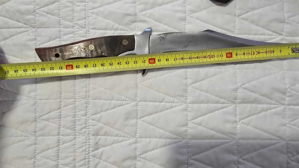 Cutit Model Deosebit, Facut De Maestrul Harsa Aurel