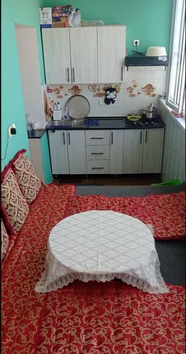 Срочно продаётся 3х-комнатная квартира  переделана на 4х