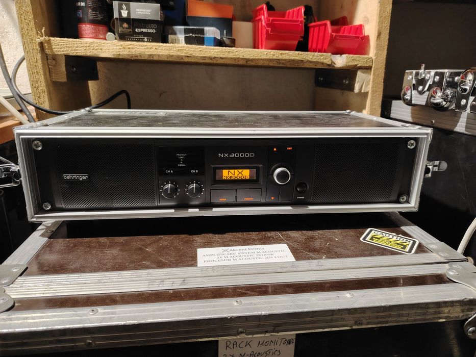 Amplificator Behringer Nx 3000D