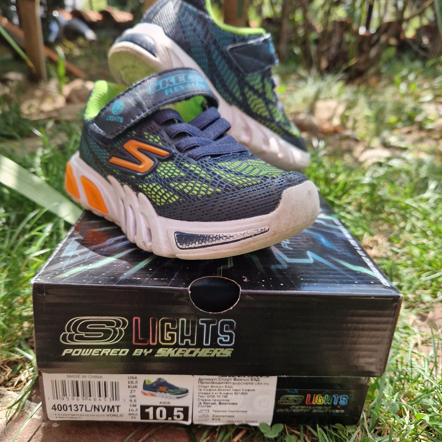 Skechers маратонки с лепенки и ластични връзки - лесно обуване